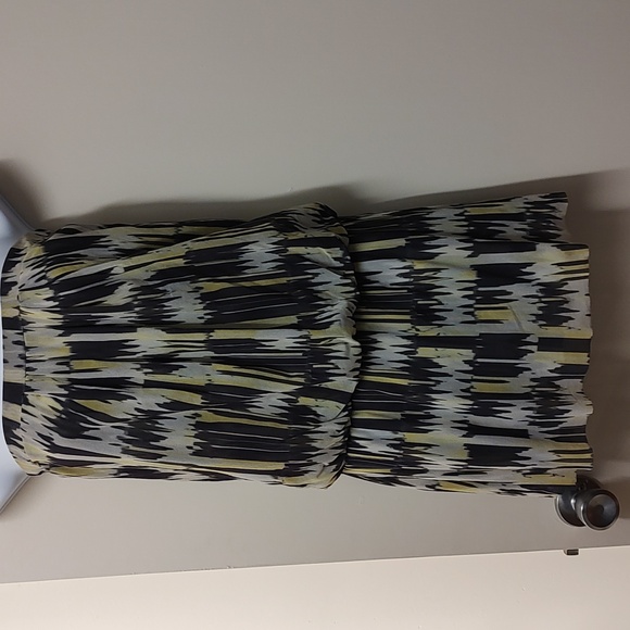 Mora Girls 1 piece skirt/halter jumper - Picture 11 of 13